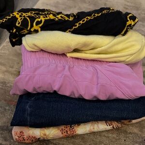 5 pair of Med  Women's Shorts -